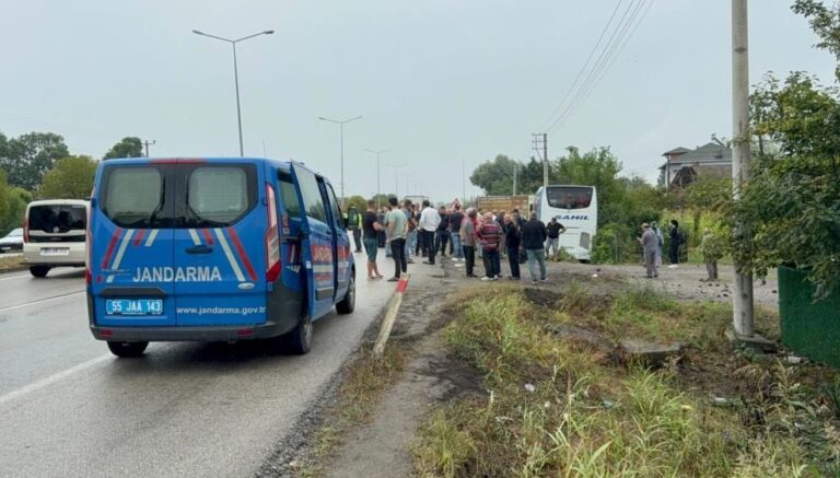 samsunda-yolcu-otobusu-kaza-yapti-yaralilar-var-bMXVqNq6.jpg