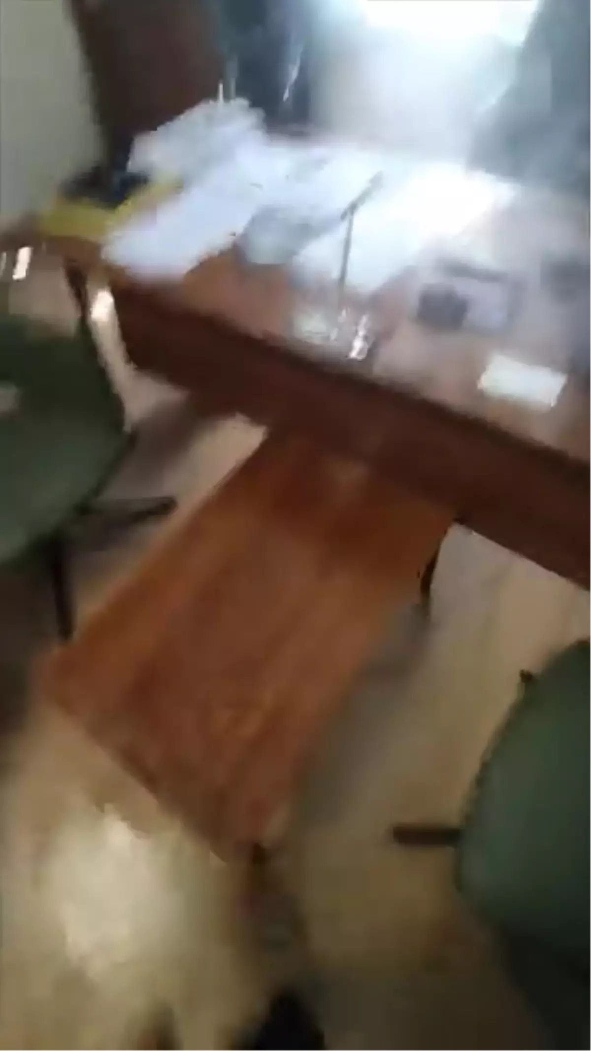 isten cikarilan calisandan amirine sicak su nEH9V4FR