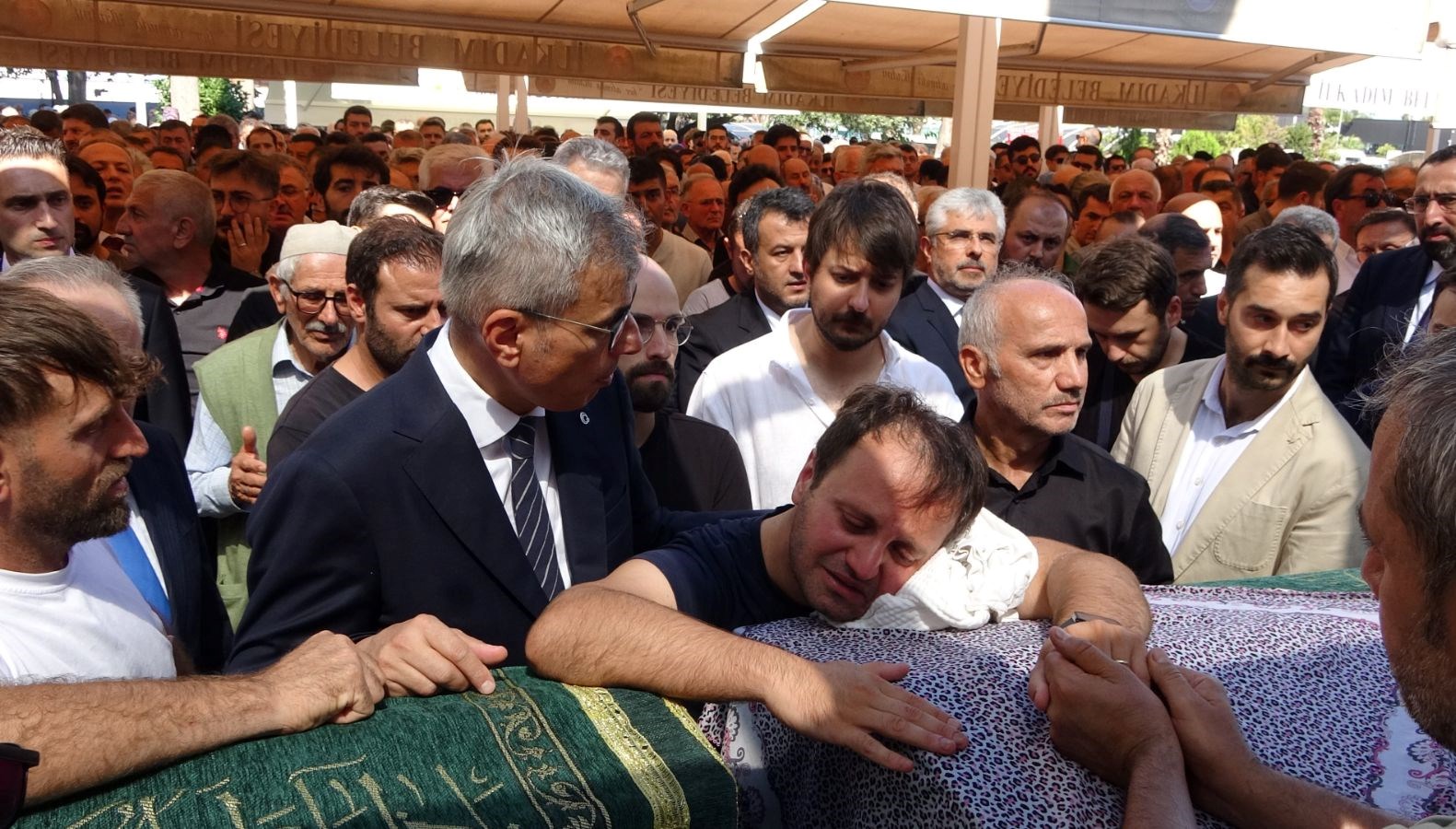 kizilirmaka ucan aractaki anne ile cocugu son yolculuguna ugurlandi 1lHpUWbj