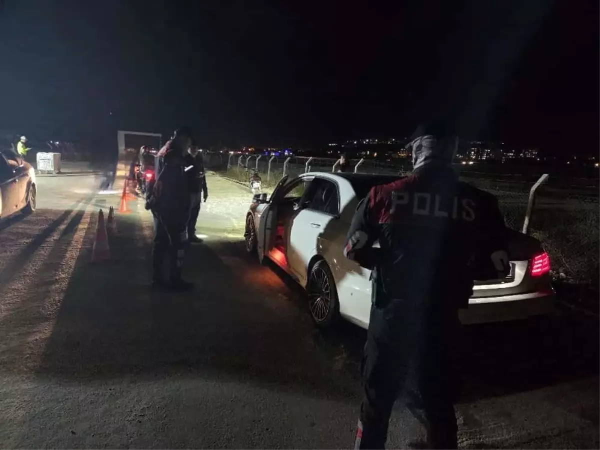 adiyamanda konteyner kentlerde asayis uygulamasi 5rsHE7b7