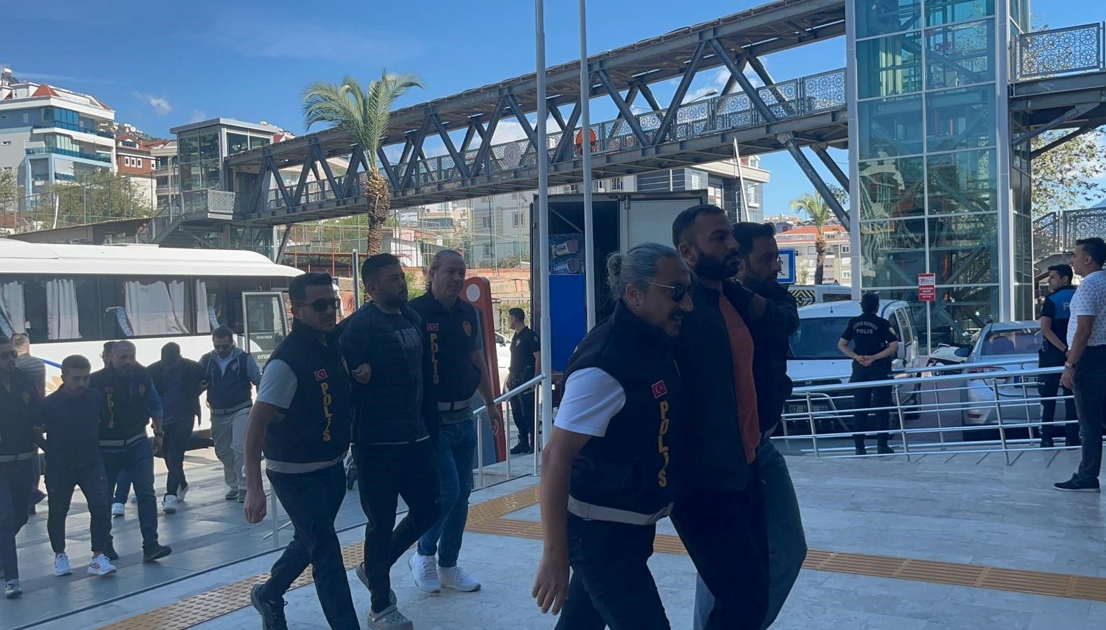 cesedi sarp kayaliklarda bulunmustu iki kisi tutuklandi qHWvgWd6.jpg