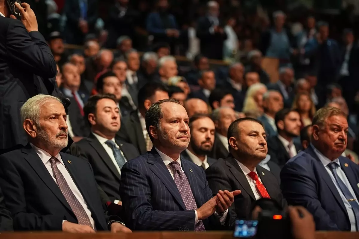 erbakan ucuncu buyuk parti olduk BmIQYSfQ.jpg