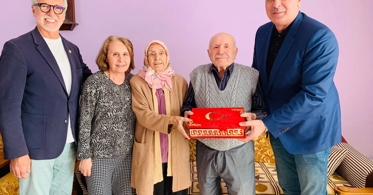 kocaeli izmitte derincedeki kibris gazilerine vefa ziyareti nRBhpUIw.webp