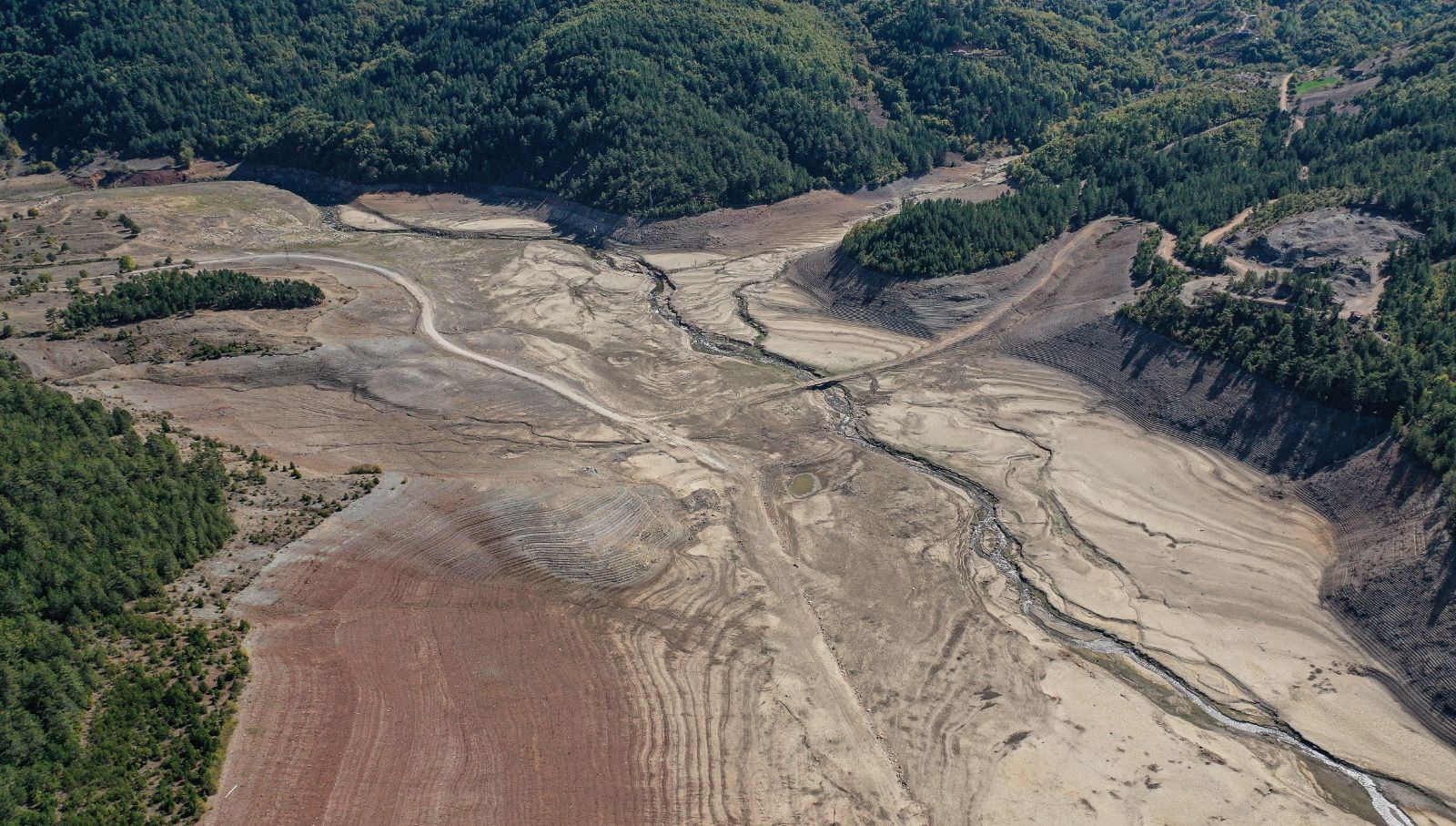 son yagmurlar care olmadi bursa barajlarinda endiselendiren dusus L1sykf4W.jpg