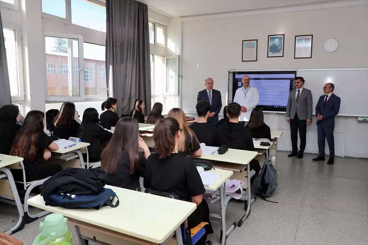 vali erol ordu lisesini ziyaret etti V2GpWbpw.jpg