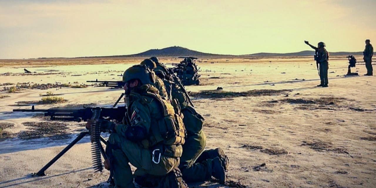 venezuela abdye karsi harekete gecti milis egitimleri basladi xCeIJaDE.jpg