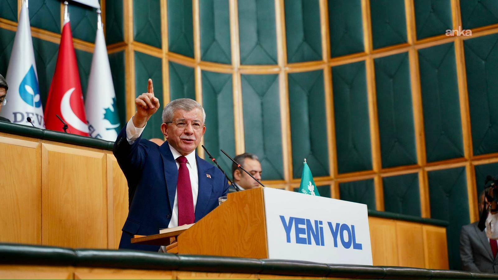 ahmet davutoglu bir makamin ya da 2 3 sene sonra yapilacak bir secimdeki adayligin pesinde degilim zaZutjTK.jpg