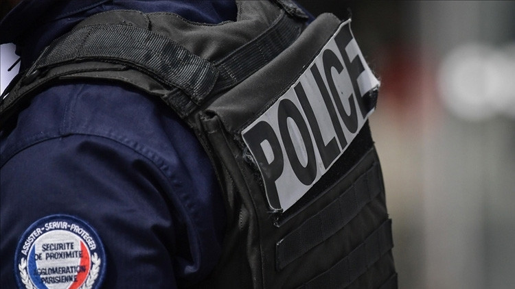 fransada arac kalabaliga daldi cok sayida yarali 5CskvzhM.jpg